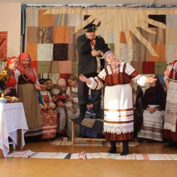 В Охлебининском сельском многофункциональном клубе показали реконструкцию обряда «Кузьминки»