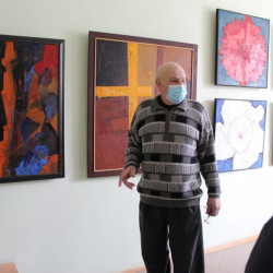 В музее открылась  персональная выставка Виктора Рязанова